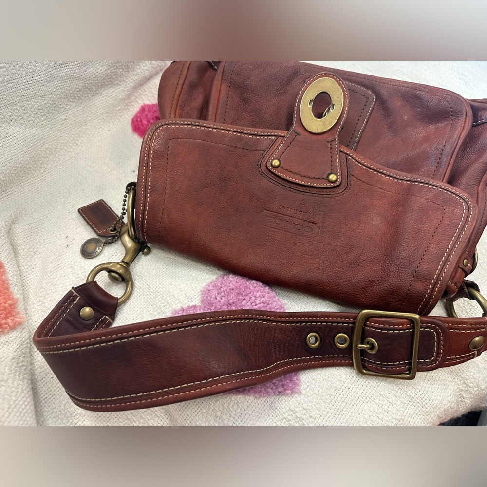 Vintage Coach Legacy Ali 65th Anniversary Leather Shoulder Bag in Whiskey - Picture 9 of 10